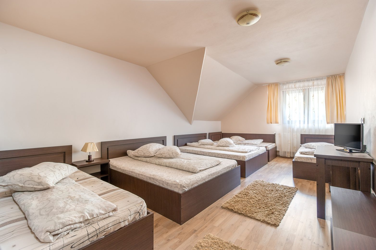 Cazare in Apuseni la Pensiunea Popasul Ursilor